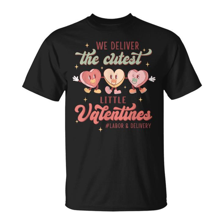 Labor And Delivery Tech L&D Valentines Day Groovy Heart T-Shirt