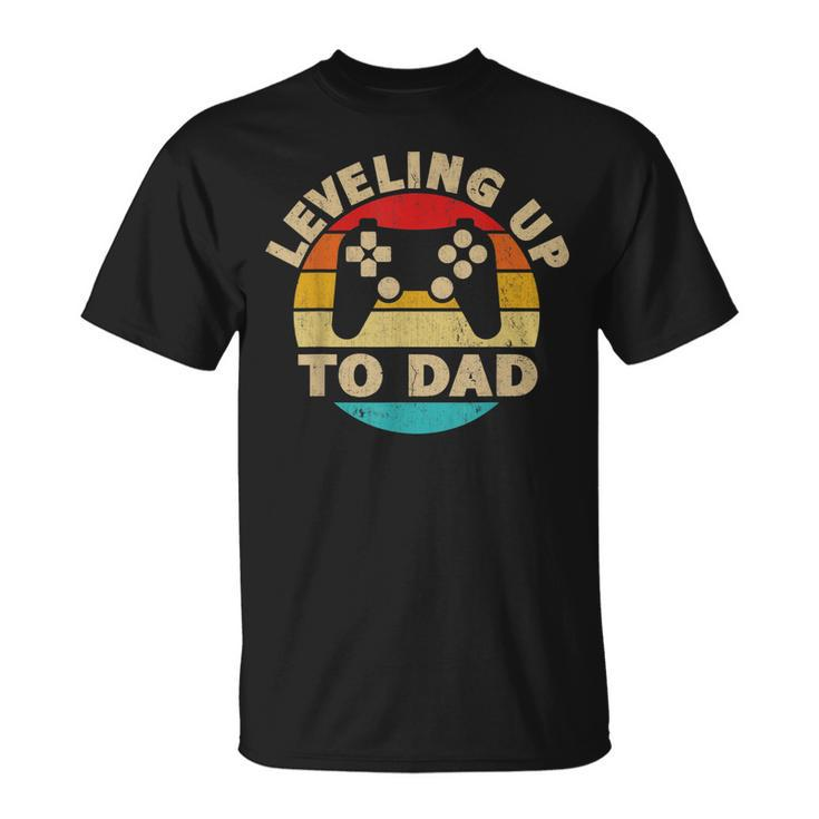 Leveling Up To Dad New Parent Gamer Gaming T-Shirt