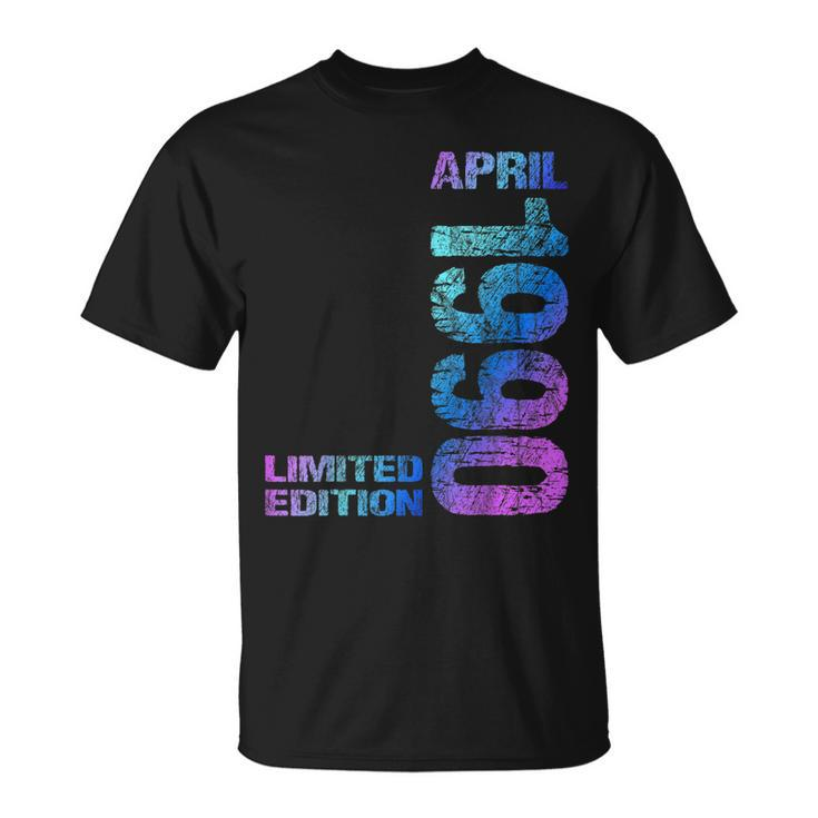 Limited Edition April 1990 33Th Birthday Born 1990  Unisex T-Shirt