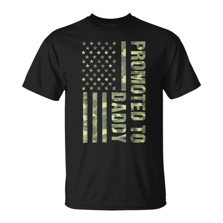 Mens Promoted To Daddy American Flag Camo  Fathers Day Tee Unisex T-Shirt