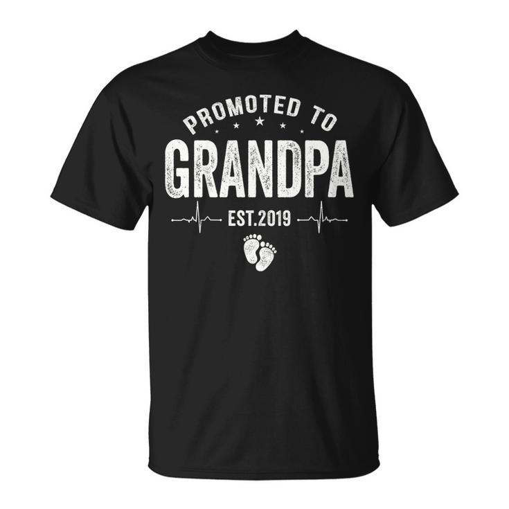 Promoted To Grandpa Est 2019  Gifts Fathers Day Unisex T-Shirt