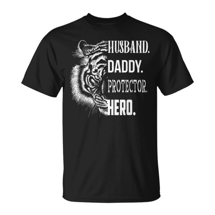 Proud Lion Cat Dad Best Father Husband Daddy Protector Hero Gift For Mens Unisex T-Shirt