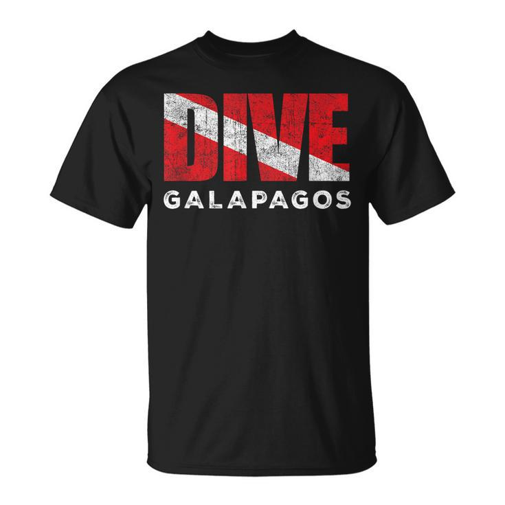 Retro Dive Galapagos Scuba Diver Vintage Dive Flag Diving T-shirt