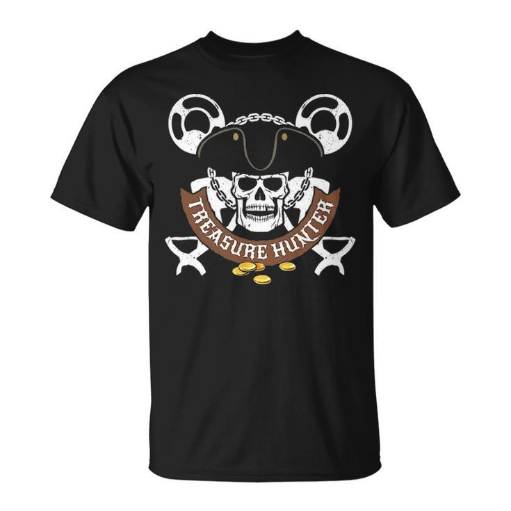 Treasure Hunter Pirate   Metal Detector Gold Coin Chest Unisex T-Shirt