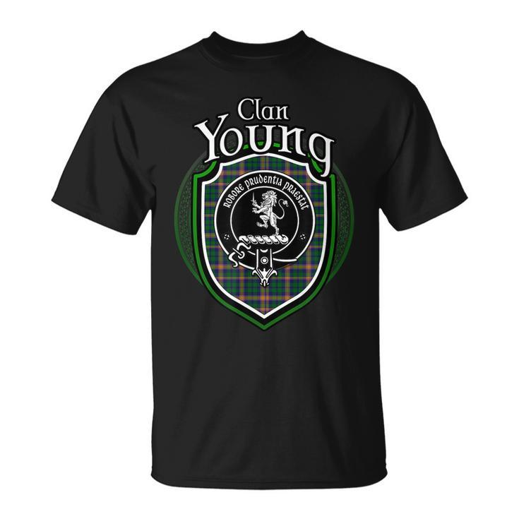 Young Clan Crest | Scottish Clan Young Family Crest Badge Unisex T-Shirt