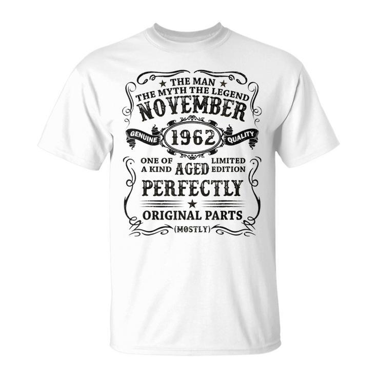 November 1962 The Man Myth Legend 60 Year Old Birthday Gift Unisex T-Shirt