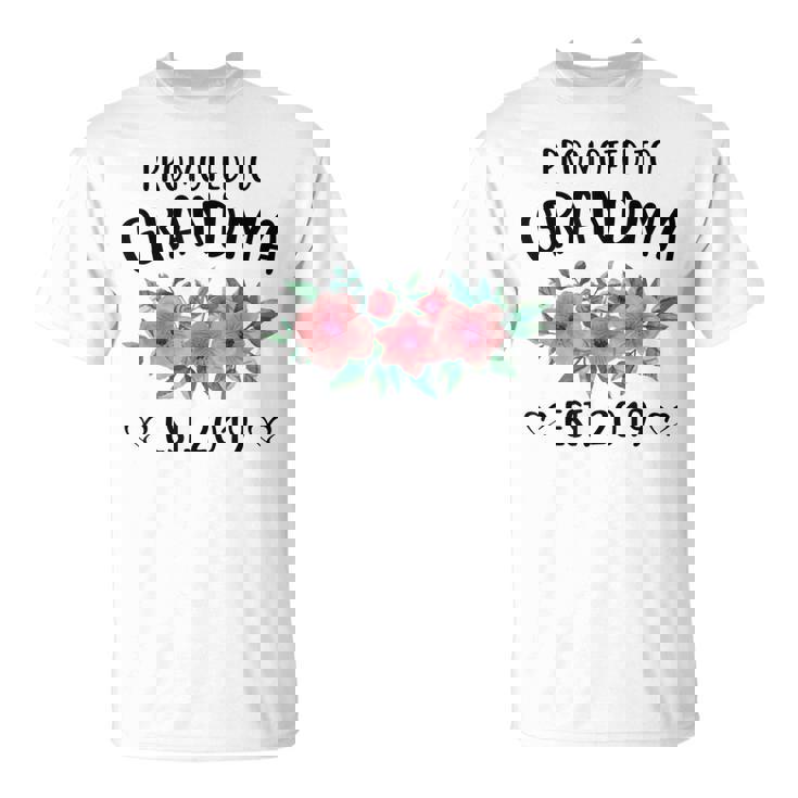 Promoted To Grandma Est 2019  Mothers Day New Grandma Unisex T-Shirt