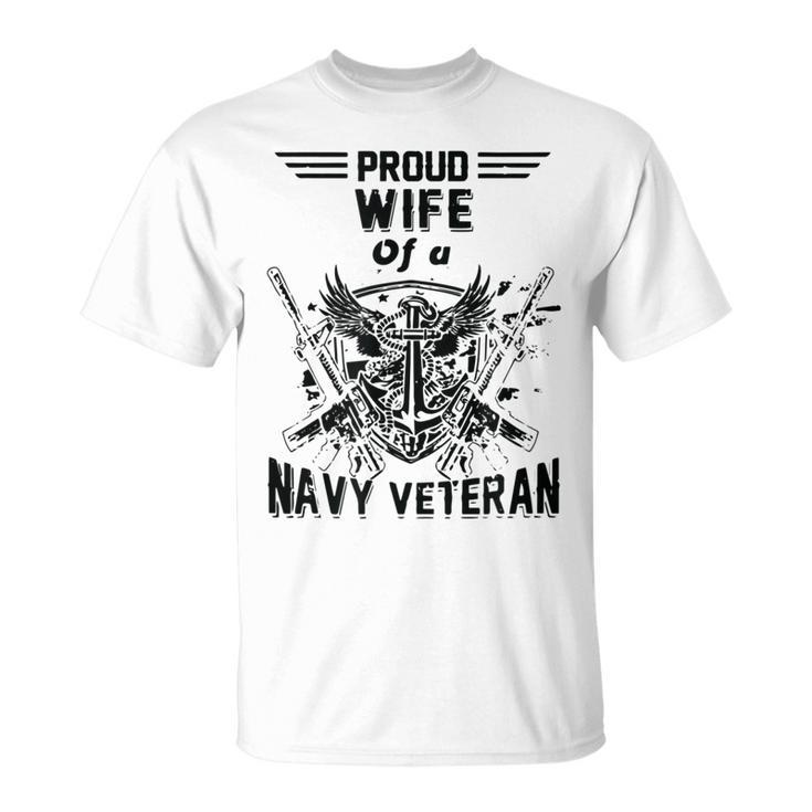 Proud Wife Of A Navy Veteran American Flag Military Gift Unisex T-Shirt