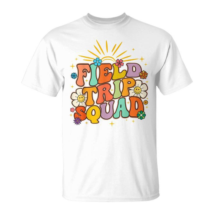 Smile Face Field Trip Squad Retro Groovy Field Day 23 Hippie  Unisex T-Shirt