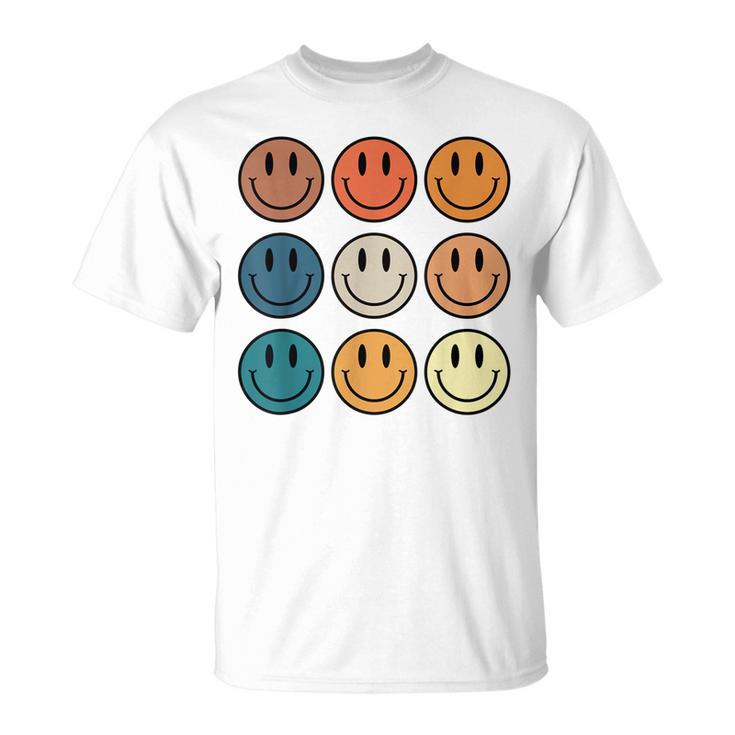 Vintage Smile Face 70S Vibe Retro Happy Smiling Face  Unisex T-Shirt