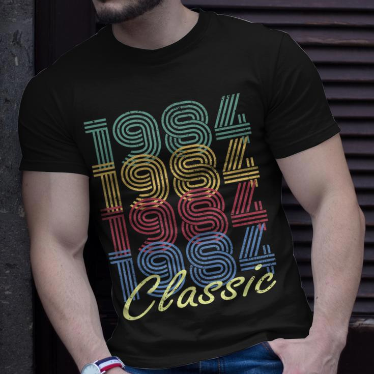 35Th Birthday Gift Vintage 1984 Born In 1984 Classic Unisex T-Shirt Gifts for Him