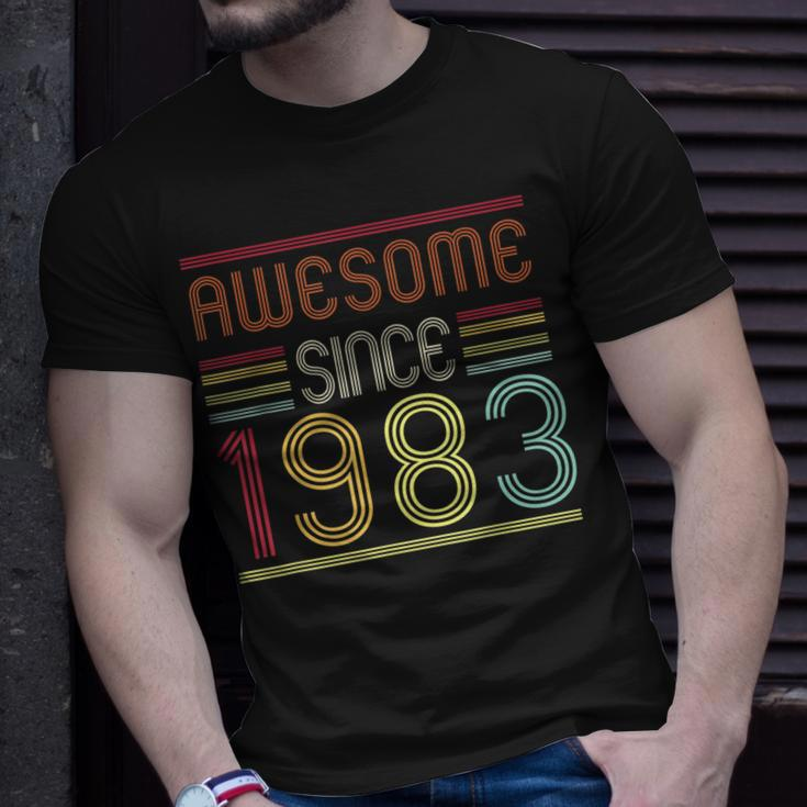 40 Year Old Made In 1983 Vintage 40Th Birthday Retro T-shirt Gifts for Him