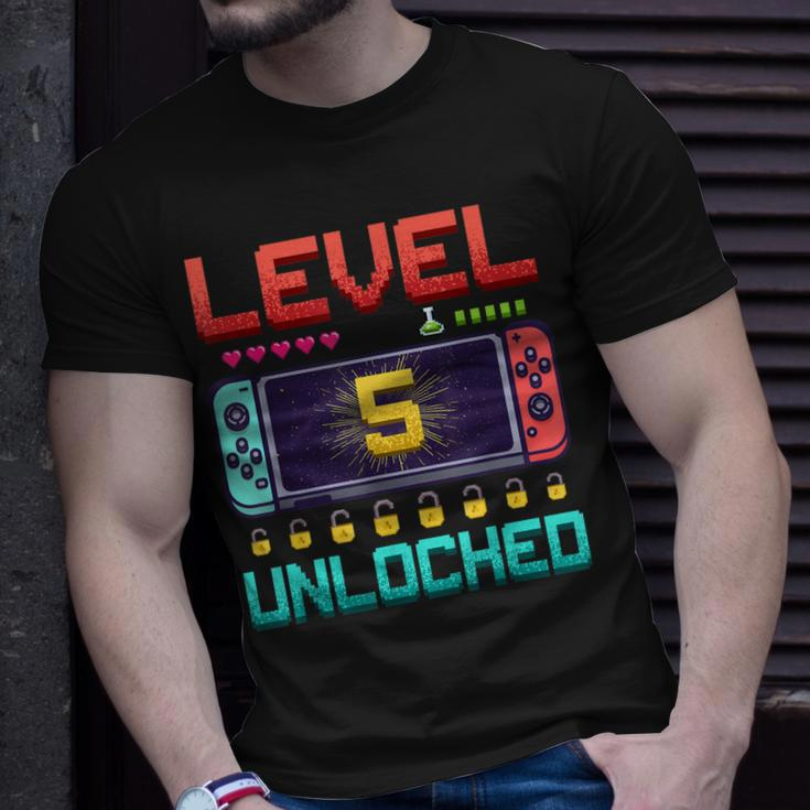 5 Year Old Video Games Gaming Level 5 Birthday Boy T-Shirt Gifts for Him