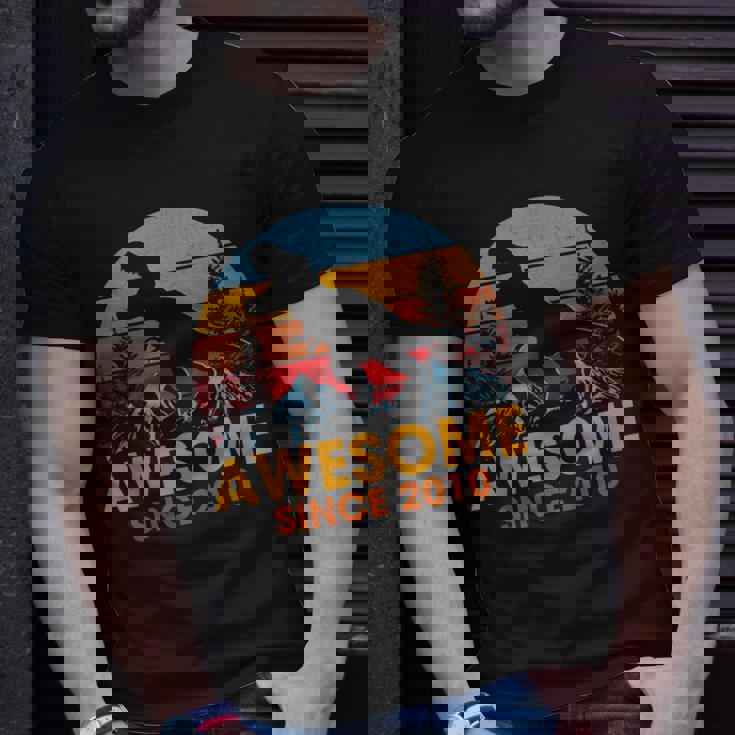 Awesome Since 2010 T-Shirt 9 Years Old Dinosaur Gift Awesome Since 2010 T-Shirt 9 Years Old Dinosaur Gift