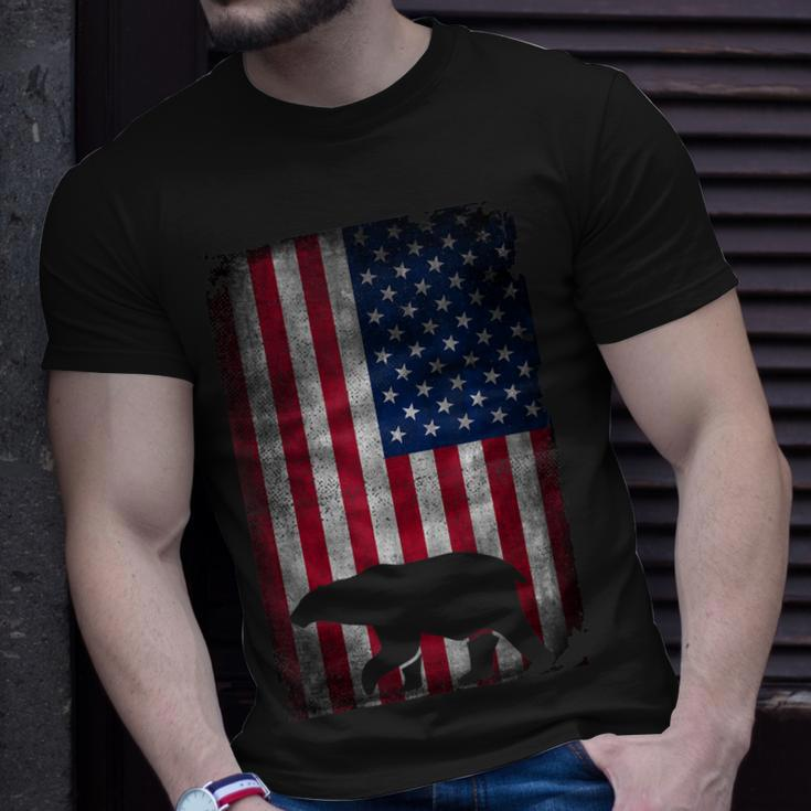 American Bear Hunter Patriotic For Dad Fathers Day Gift For Mens Unisex T-Shirt Gifts for Him