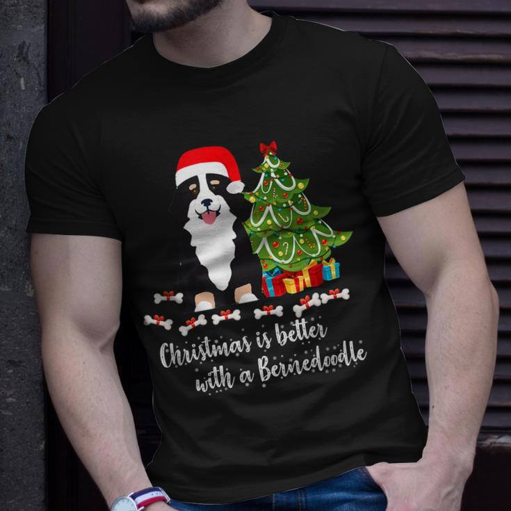 Christmas Bernedoodle Funny Cute Gift Mom Dad Grandma Unisex T-Shirt Gifts for Him