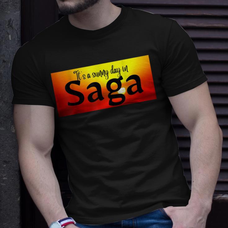 Es Ist Ein Sonniger Tag In Saga T-Shirt Geschenke für Ihn