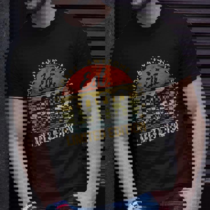 Est 1983 Limited Edition 40Th Birthday Vintage 40 Year Old Unisex T-Shirt Gifts for Him