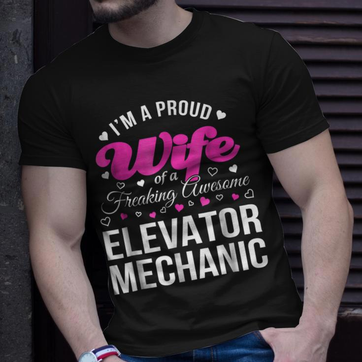 Funny Elevator Mechanics Wife Anniversary Gift Unisex T-Shirt Gifts for Him