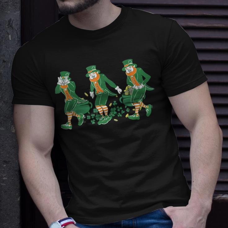 Funny Leprechaun Griddy Dance St Patricks Day Gift Boy Girl Unisex T-Shirt Gifts for Him
