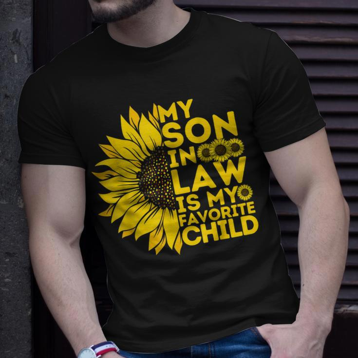 Funny My Son In Law Is My Favorite Child Funny Family Humor Unisex T-Shirt Gifts for Him