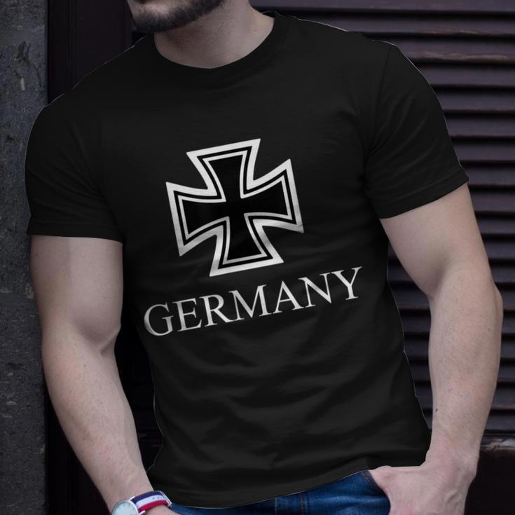 German Iron Cross Bravery Award W1 W2 T-Shirt Gifts for Him