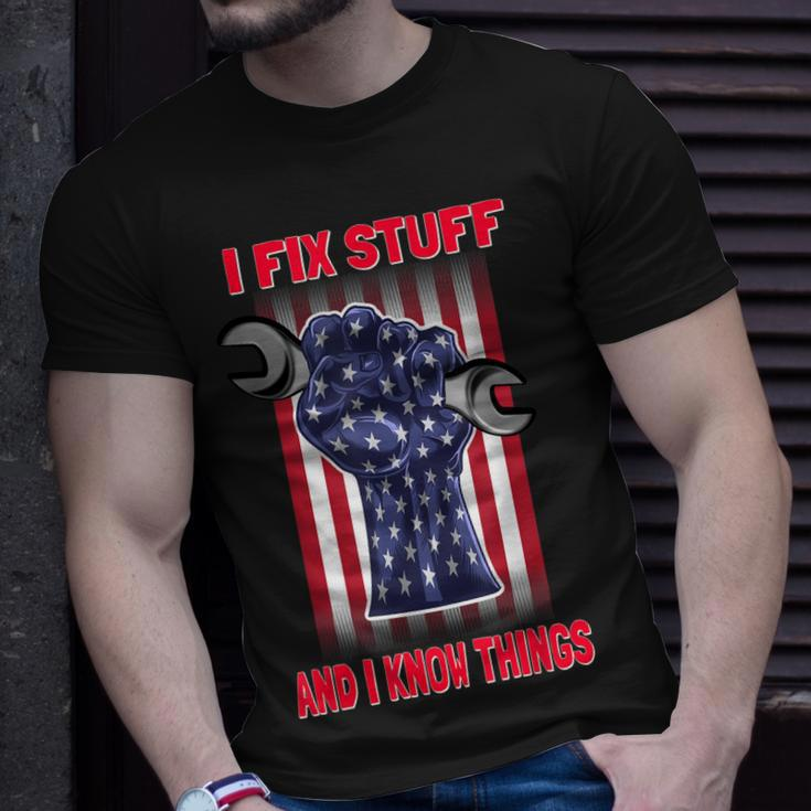 Gifts For Dad Car Lover Gifts I Fix Stuff And I Know Things Gift For Mens Unisex T-Shirt Gifts for Him