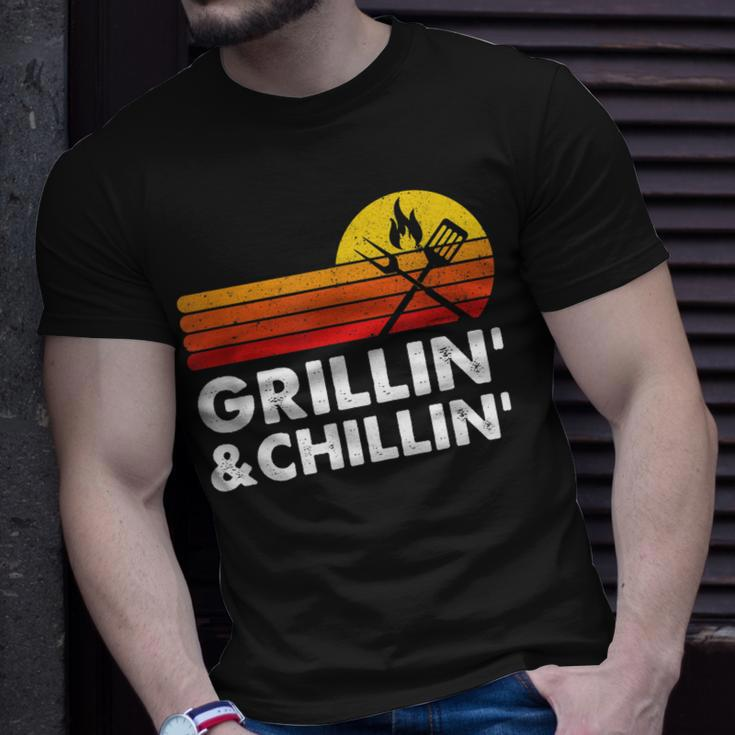 Grilling And Chilling Smoke Meat Bbq Home Cook Dad Men T-Shirt Gifts for Him