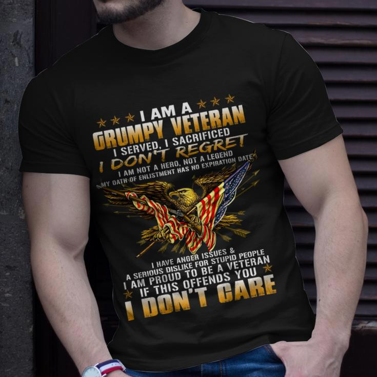 Mens I Am A Grumpy Old Veteran I Served I Sacrificed T-Shirt Gifts for Him