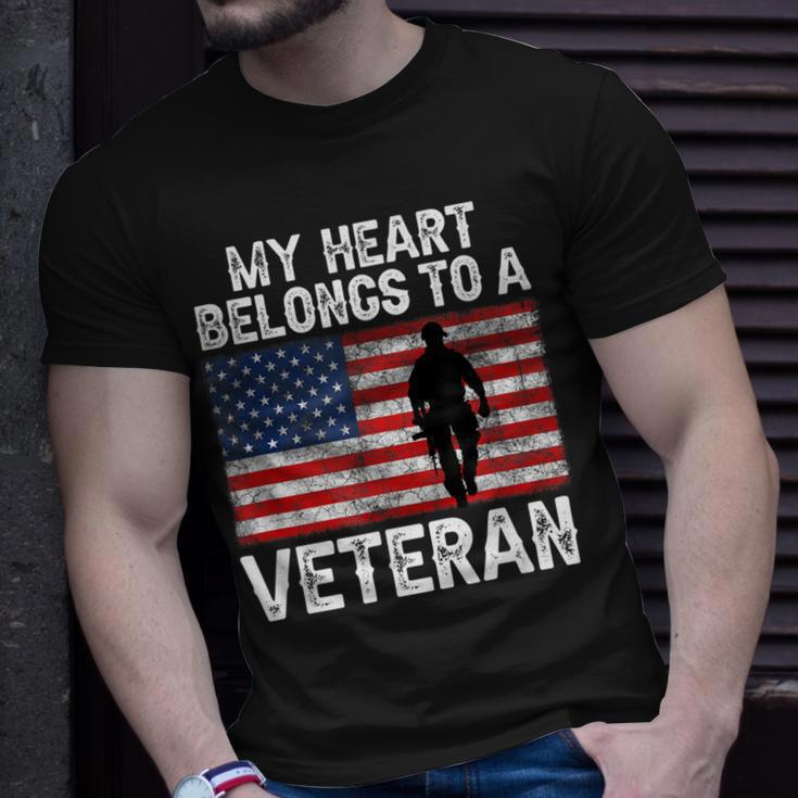 My Heart Belongs To A Veteran Army Veteran Fathers Day T-Shirt Gifts for Him