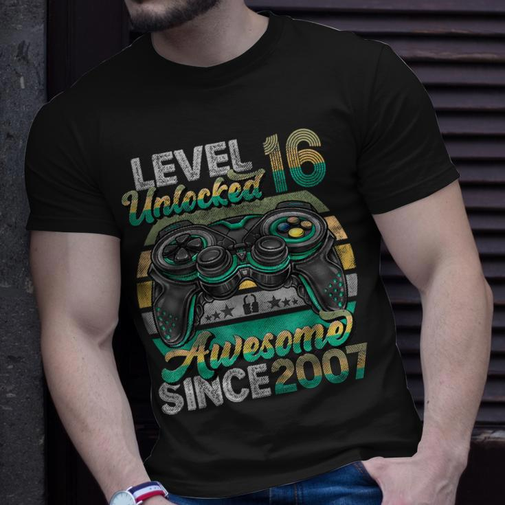 Level 16 Unlocked Awesome Since 2007 16Th Birthday Gaming T-Shirt Gifts for Him