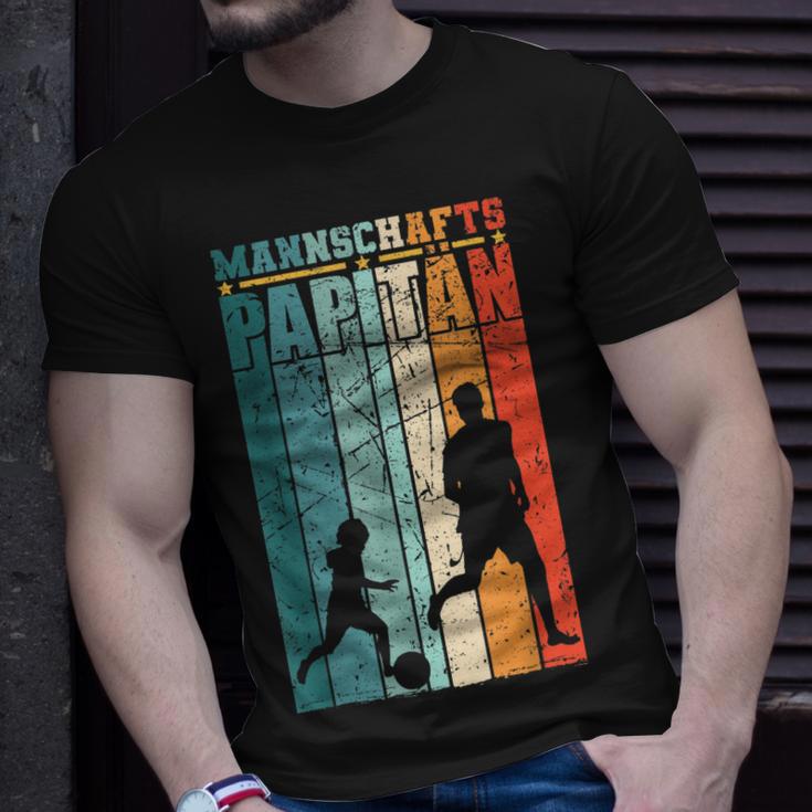 Mannschaftspapitän Vater Sohn Fußballer Fußball Papa T-Shirt Geschenke für Ihn