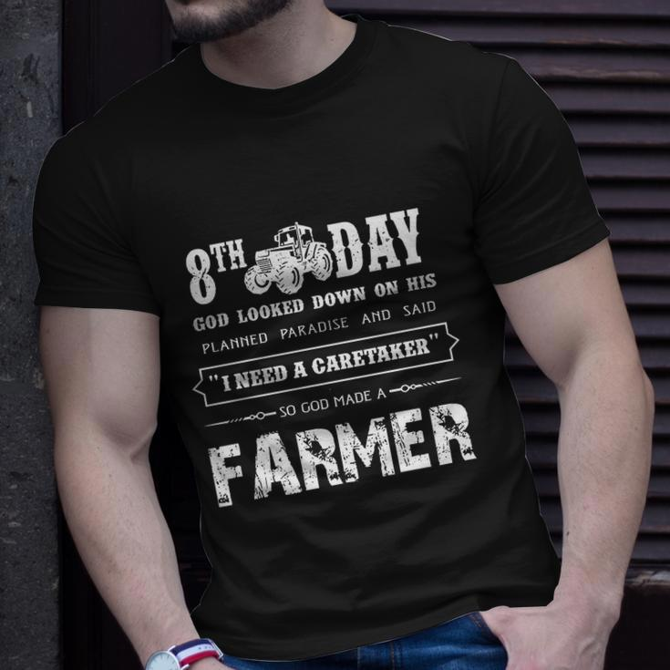 Perfect Farmer T-Shirt On The 8Th Day God Made Farmer T-shirt Gifts for Him