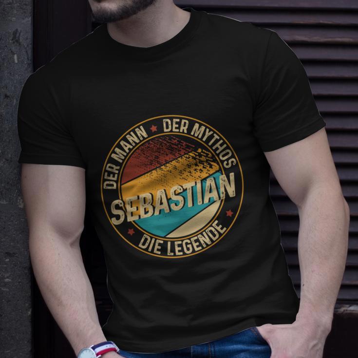 Personalisiertes Vintage T-Shirt Sebastian - Der Mythos, Die Legende in Schwarz Geschenke für Ihn