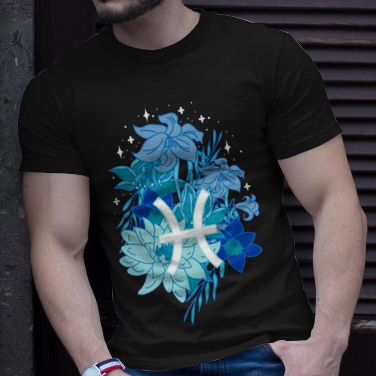 Pisces Flowers Periwinkle Unisex T-Shirt Gifts for Him