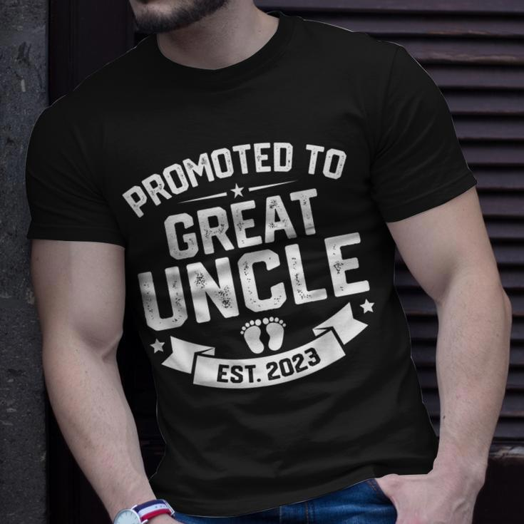 Retro Promoted To Great Uncle Est 2023 Men Family Gift For Mens Unisex T-Shirt Gifts for Him