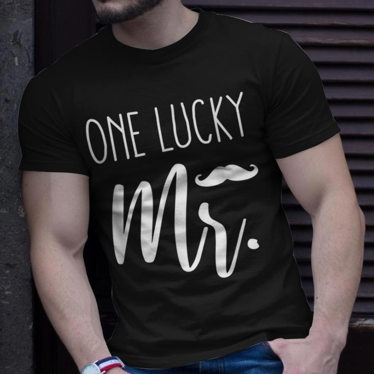 St Patricks Day Couples Matching One Lucky Mr T-Shirt Gifts for Him