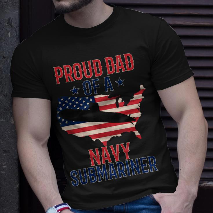 Submariner Submarines Veteran Proud Dad Of A Navy Submariner Gift For Mens Unisex T-Shirt Gifts for Him