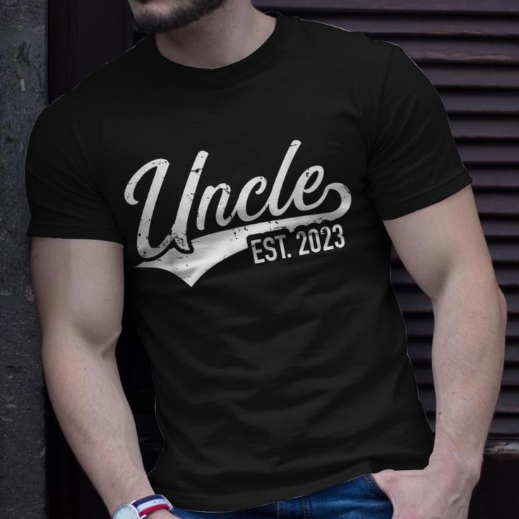 Uncle Est 2023 For Pregnancy Announcement Gift For Mens Unisex T-Shirt Gifts for Him