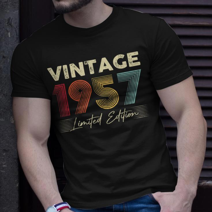 Vintage 1957 Wedding Anniversary Born In 1957 Birthday Party T-Shirt Gifts for Him