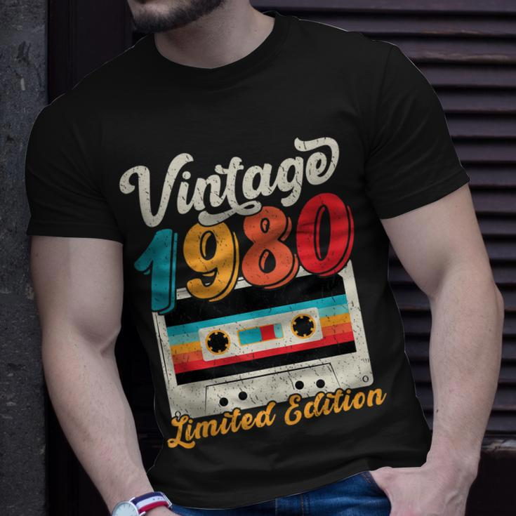 Vintage 1980 Wedding Anniversary Born In 1980 Birthday Party T-Shirt Gifts for Him