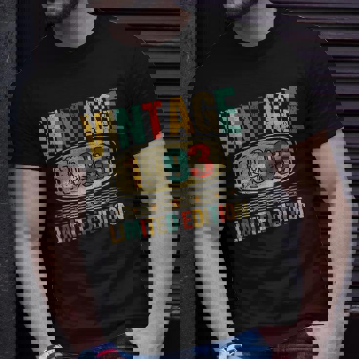 Vintage 1993 Made In 1993 30Th Birthday 30 Years Old Gifts Unisex T-Shirt Gifts for Him