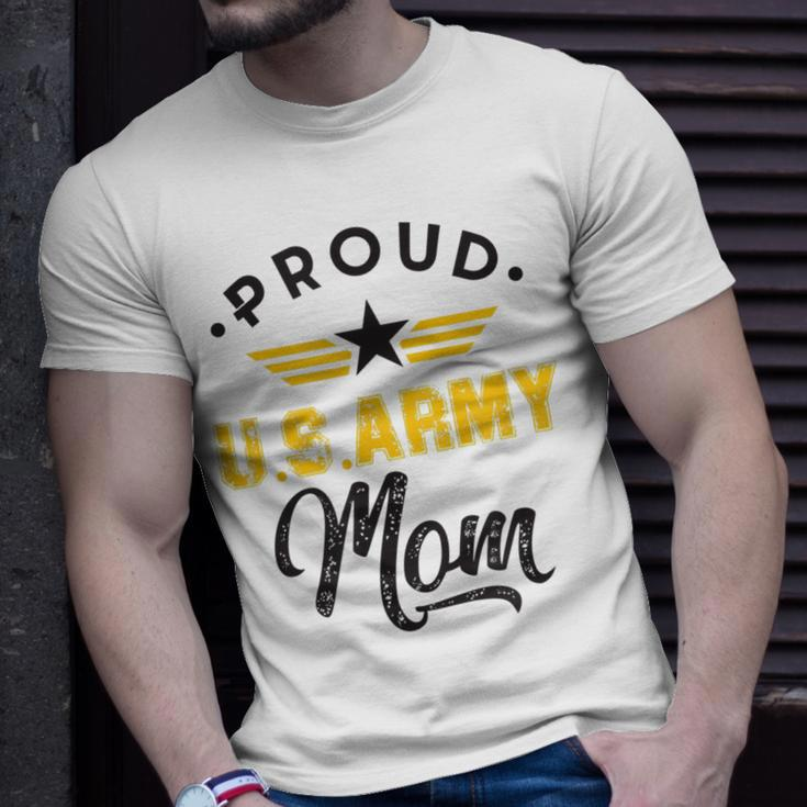 Proud Us Army Mom Family Parents Mother Son Daughter Gift Unisex T-Shirt Gifts for Him