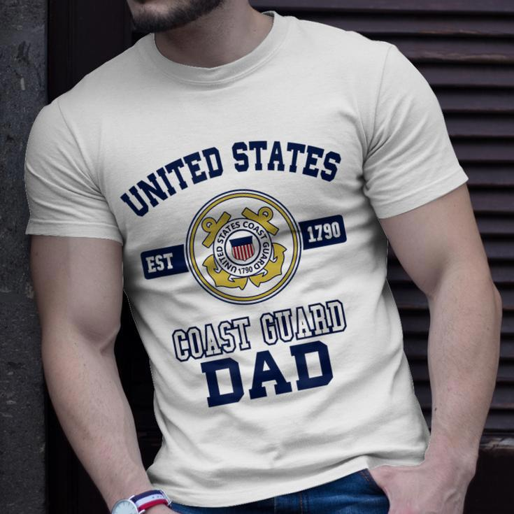 Mens Proud Us Coast Guard Dad Military PrideT-Shirt Gifts for Him