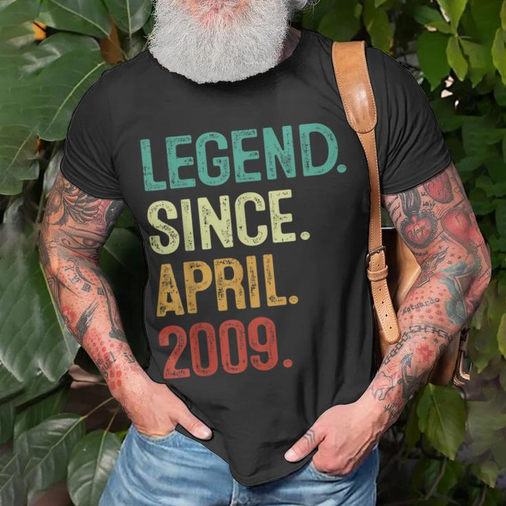 14 Years Old Legend Since April 2009 14Th Birthday Unisex T-Shirt Gifts for Old Men