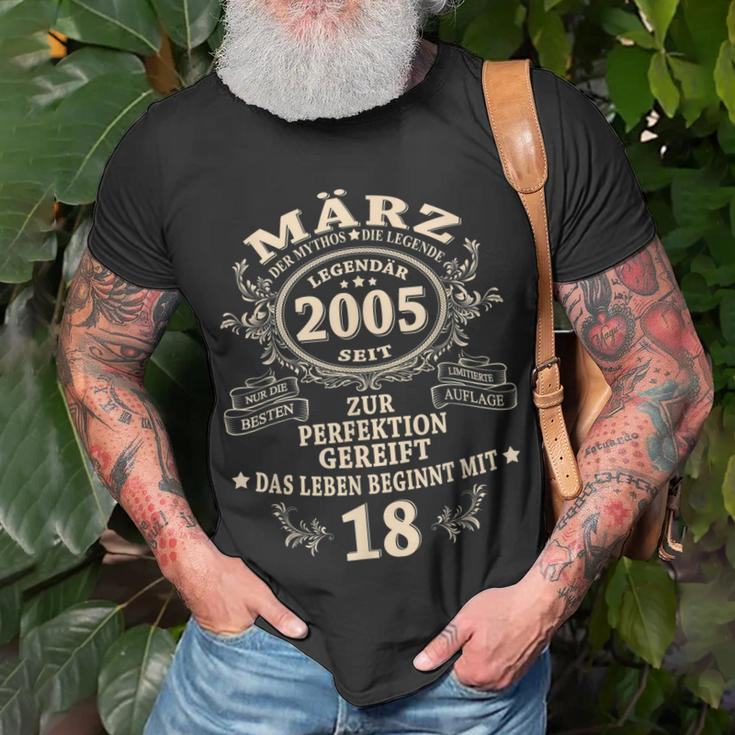 18 Geburtstag Geschenk Mann Mythos Legende März 2005 T-Shirt Geschenke für alte Männer