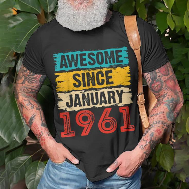 62 Year Old Awesome Since Januar 1961 62 Geburtstag Geschenke T-Shirt Geschenke für alte Männer