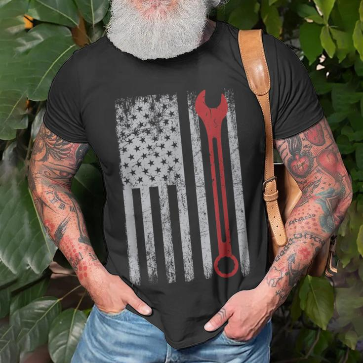 Auto Repairman Car Mechanic Wrench Workshop Tools Usa Flag Unisex T-Shirt Gifts for Old Men
