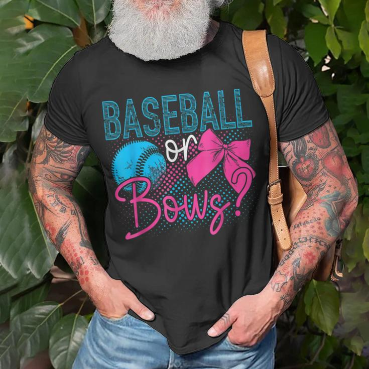 Baseball Or Bows Gender Reveal Party Quote Mom Dad Unisex T-Shirt Gifts for Old Men