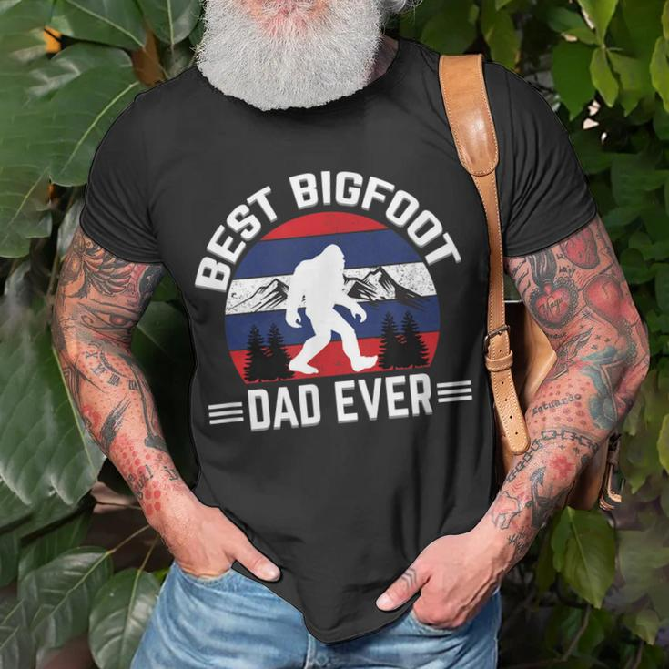 Bigfoot For Men Best Bigfoot Dad Ever Unisex T-Shirt Gifts for Old Men
